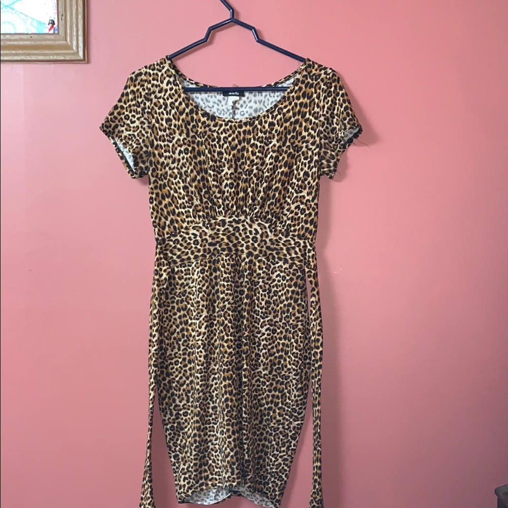 Brown and Tan Sheath Mini Dress with Scoop Neck
